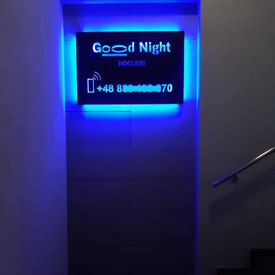Good Night Noclegi & Strefa Z Sauna I Jacuzzi Ogolnodostepna Lub Na Wylacznosc Czechowice-Dziedzice Bagian luar foto